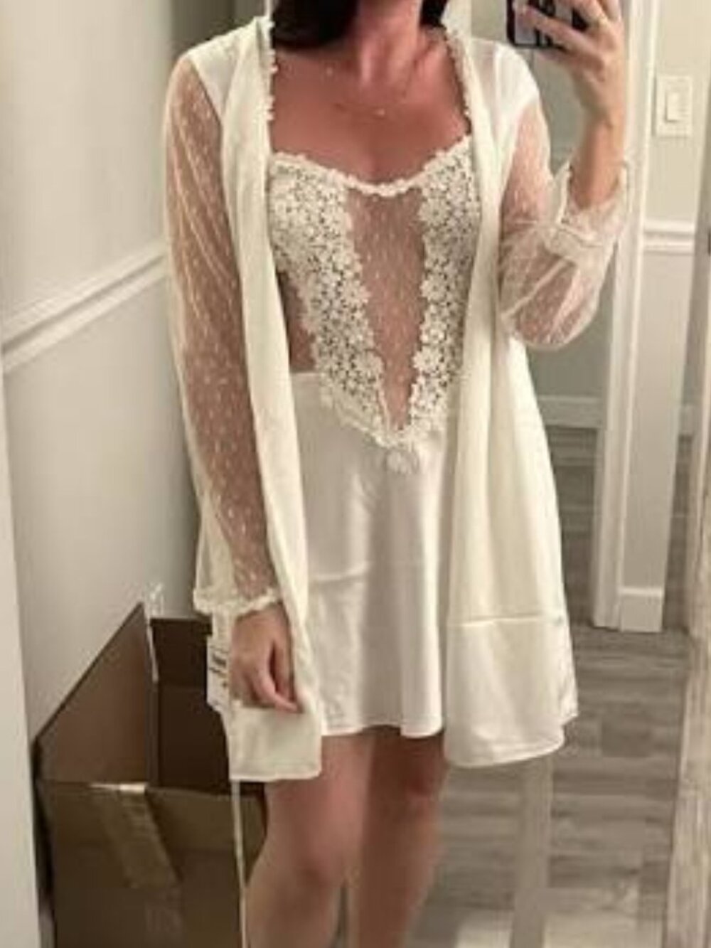 Flora Nikrooz Showstopper Lace-Back Cover-Up + Chemise Ivory Set - Small/Medium